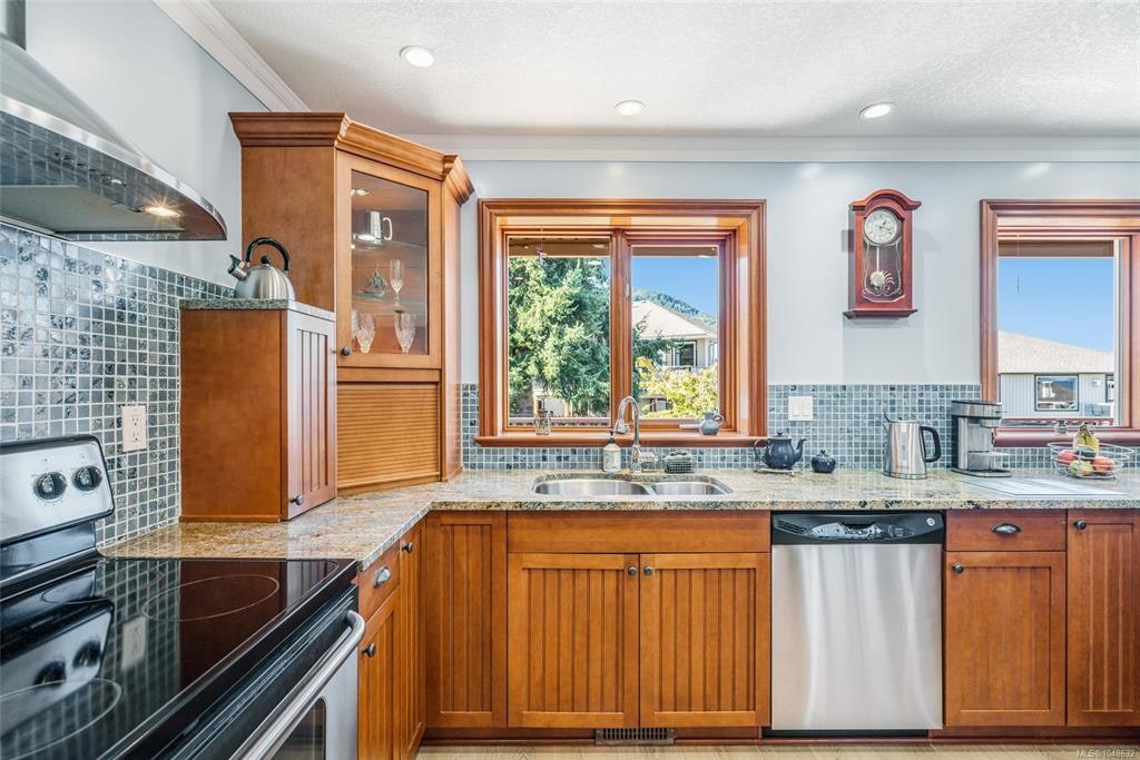 526 Douglas Place, Ladysmith, BC, V9G 2B9 - 17