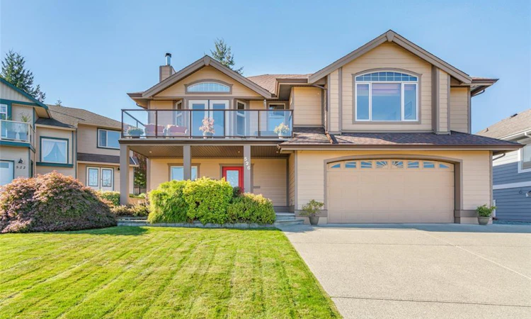 526 Douglas Place