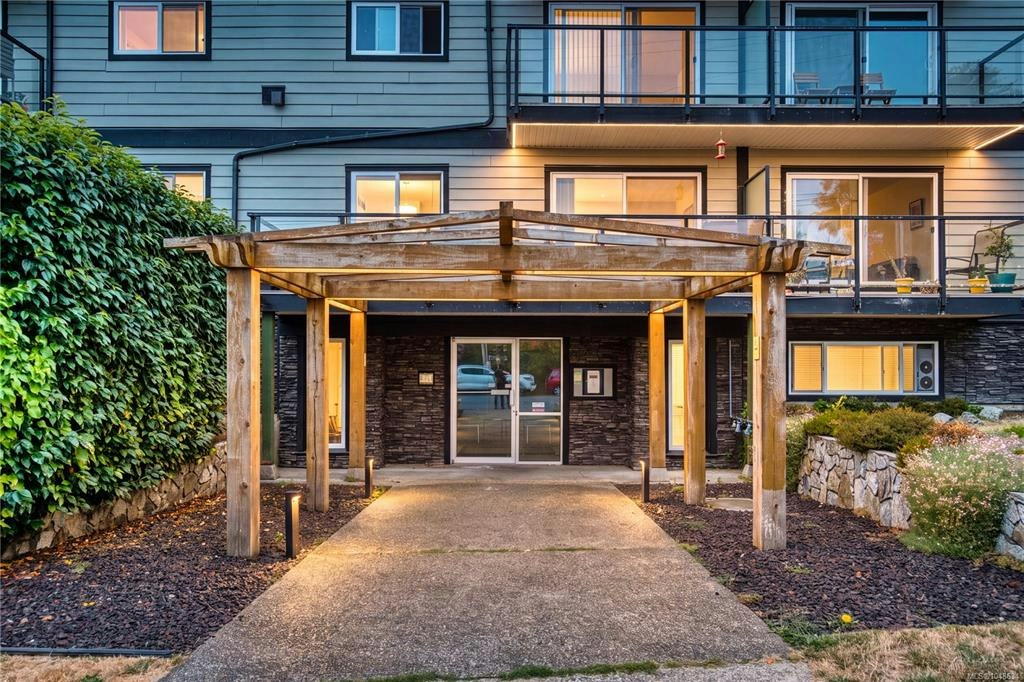 110-218 Bayview Avenue, Ladysmith, BC, V9G 1S9