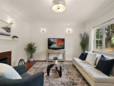 813 Portage Road - 3