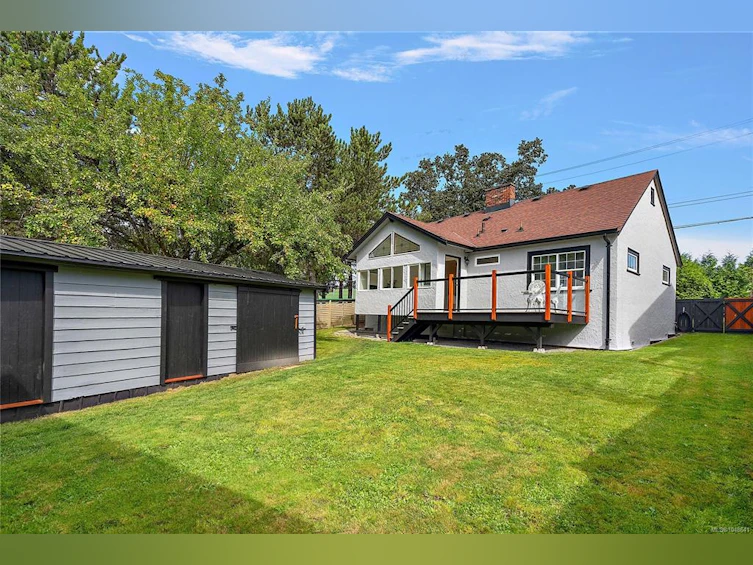 813 Portage Road, Saanich, BC, V8Z 1L7 - 23