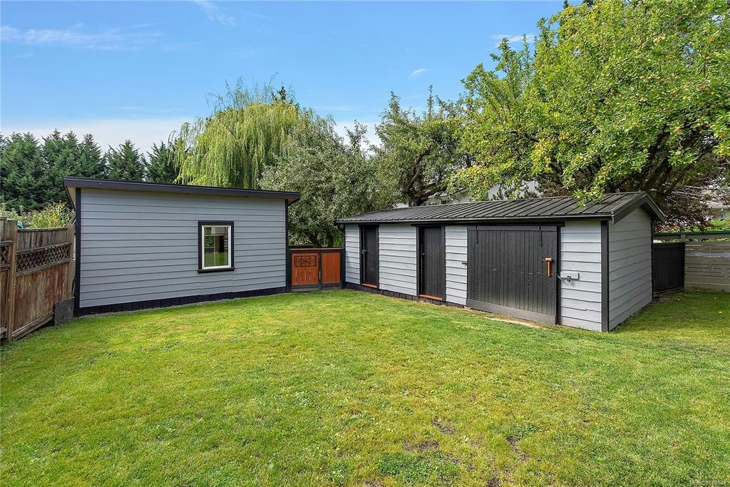 813 Portage Road, Saanich, BC, V8Z 1L7 - 20