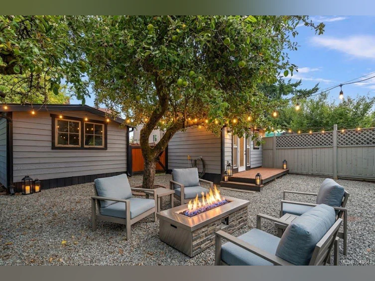 813 Portage Road, Saanich, BC, V8Z 1L7 - 21