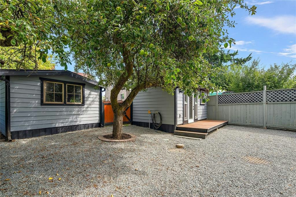 813 Portage Road, Saanich, BC, V8Z 1L7 - 22