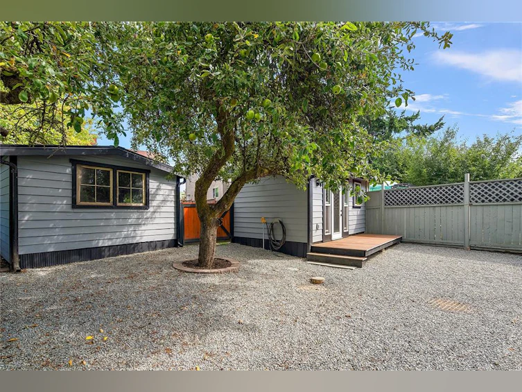813 Portage Road, Saanich, BC, V8Z 1L7 - 22