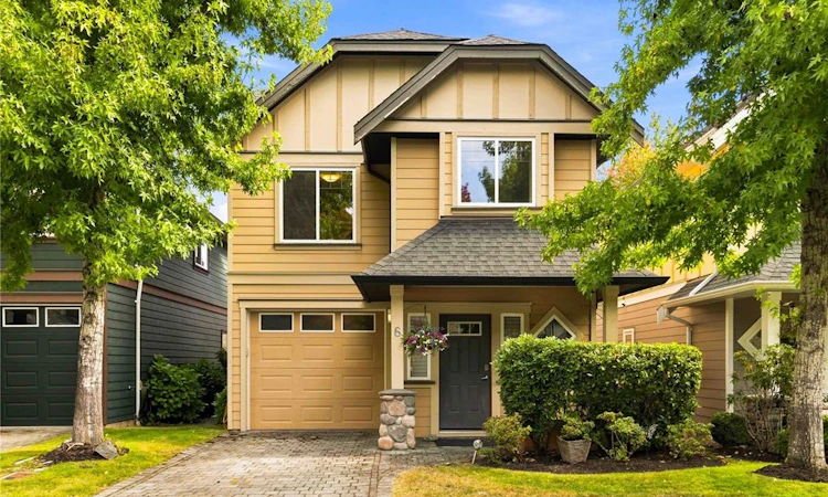 6-2210 Sooke Road