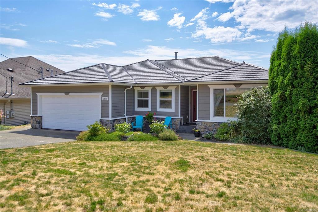 1059 Thorpe Avenue, Courtenay, BC, V9N 7K7
