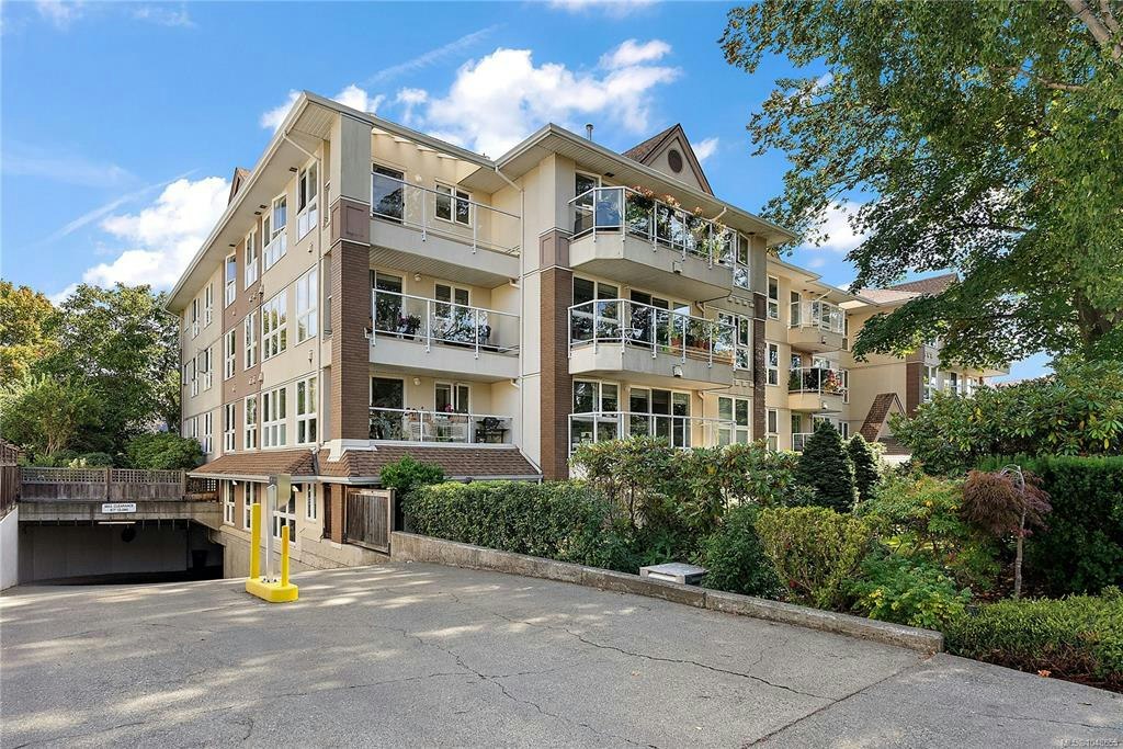 204-1501 Richmond Avenue, Victoria, BC, V8R 4P7