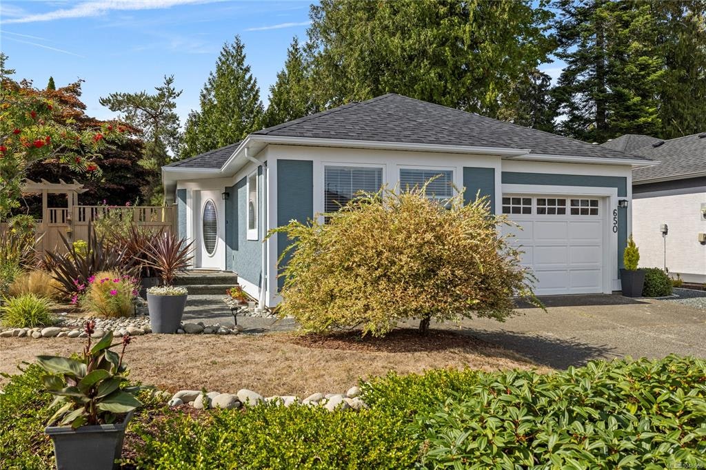 650 Windward Way, Qualicum Beach, BC, V9K 2K4