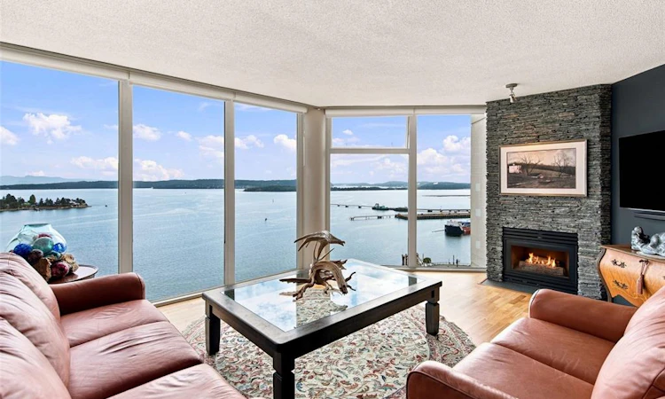 2301-154 Promenade Drive