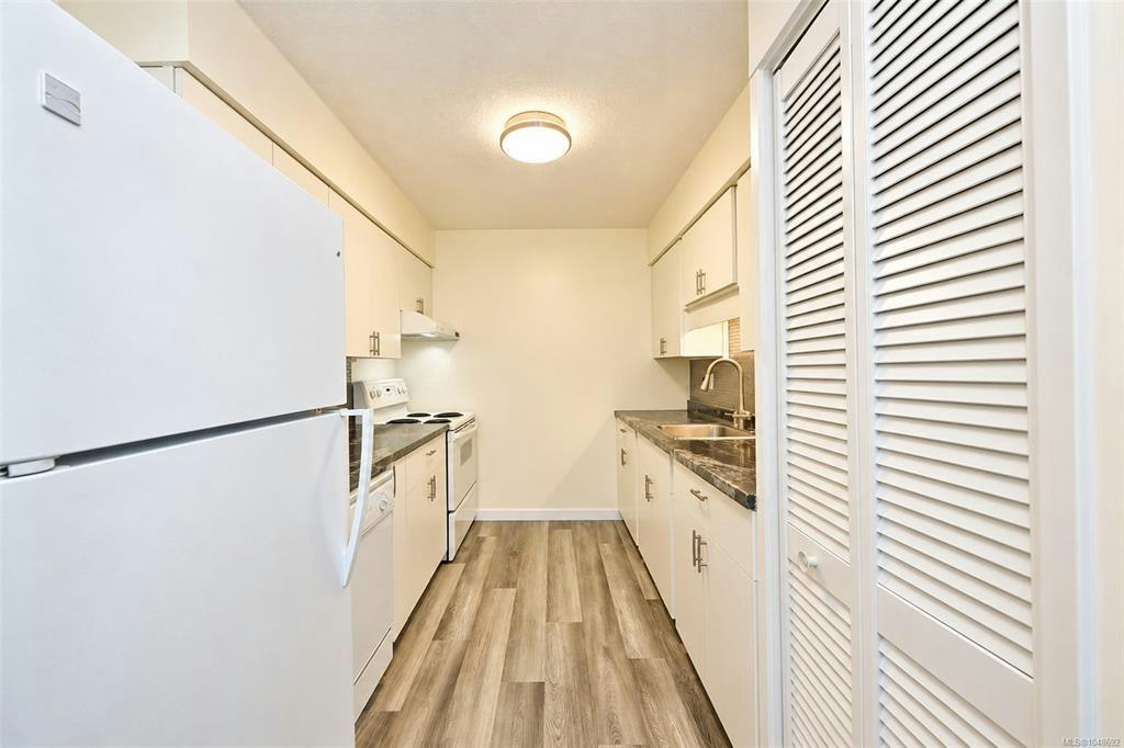 16-278 Island Highway, View Royal, BC, V9B 1G5 - 16