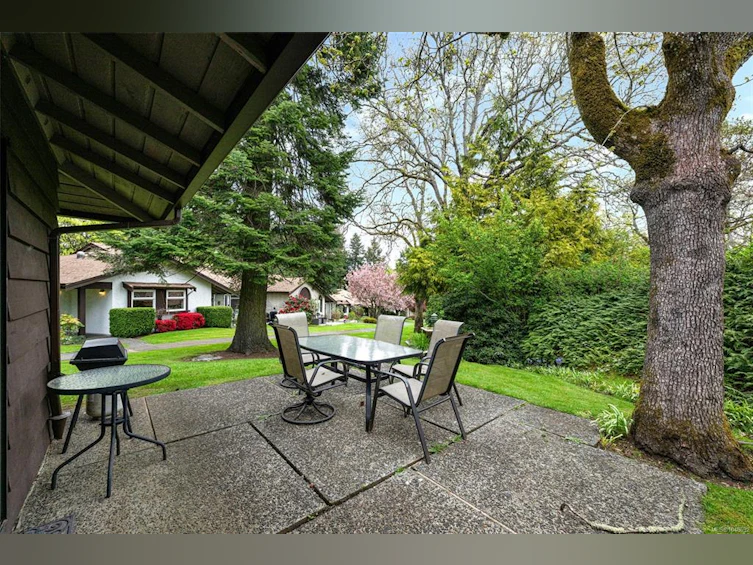 16-278 Island Highway, View Royal, BC, V9B 1G5 - 63