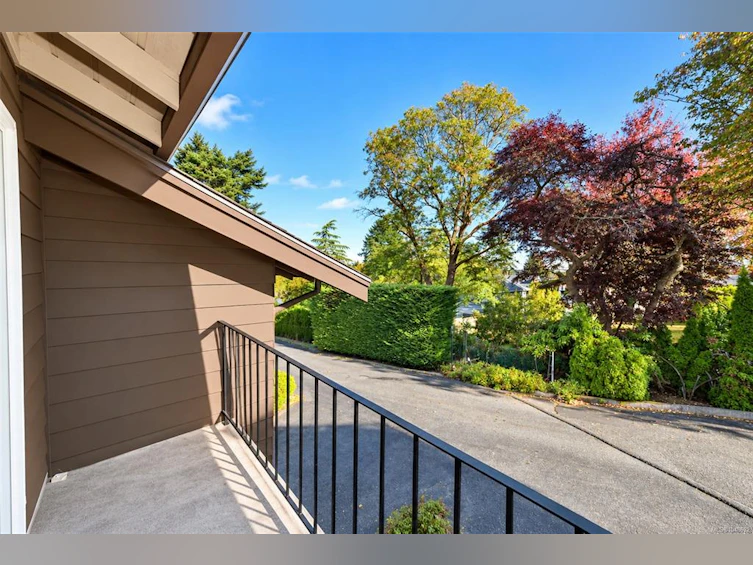 16-278 Island Highway, View Royal, BC, V9B 1G5 - 34