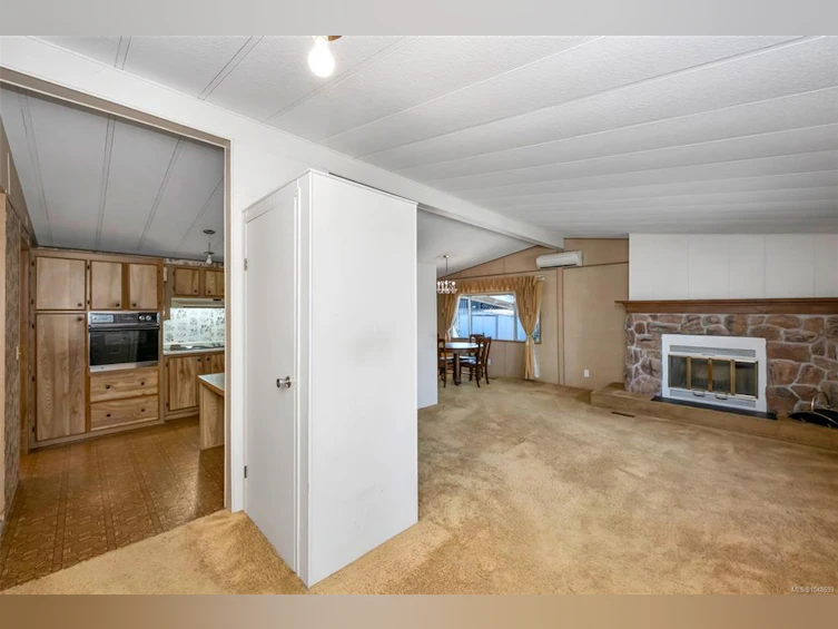 36-1545 Middle Road, View Royal, BC, V9A 0E4 - 6