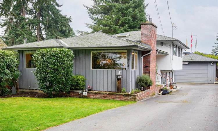 985 Sutcliffe Road