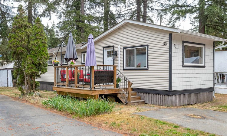 22-3560 Hallberg Road