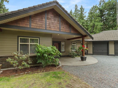 1090 Coldwater Road - 4