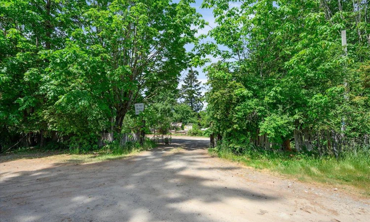 1962 Burchell Road