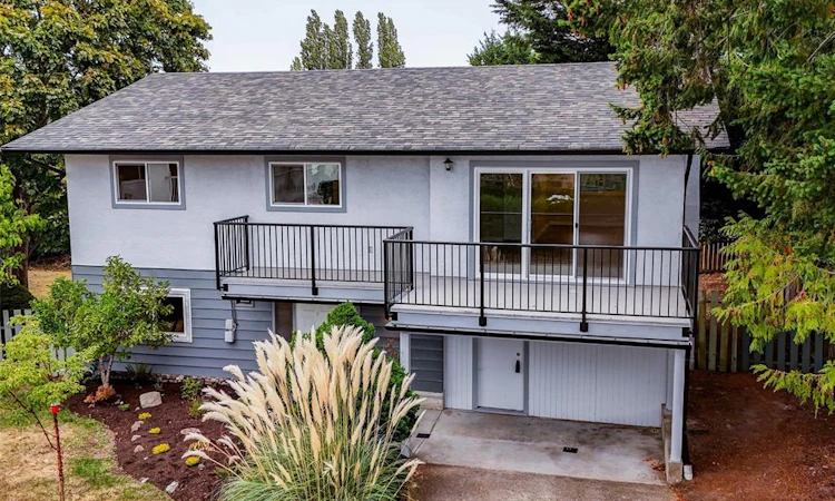4468 Fairmont Place