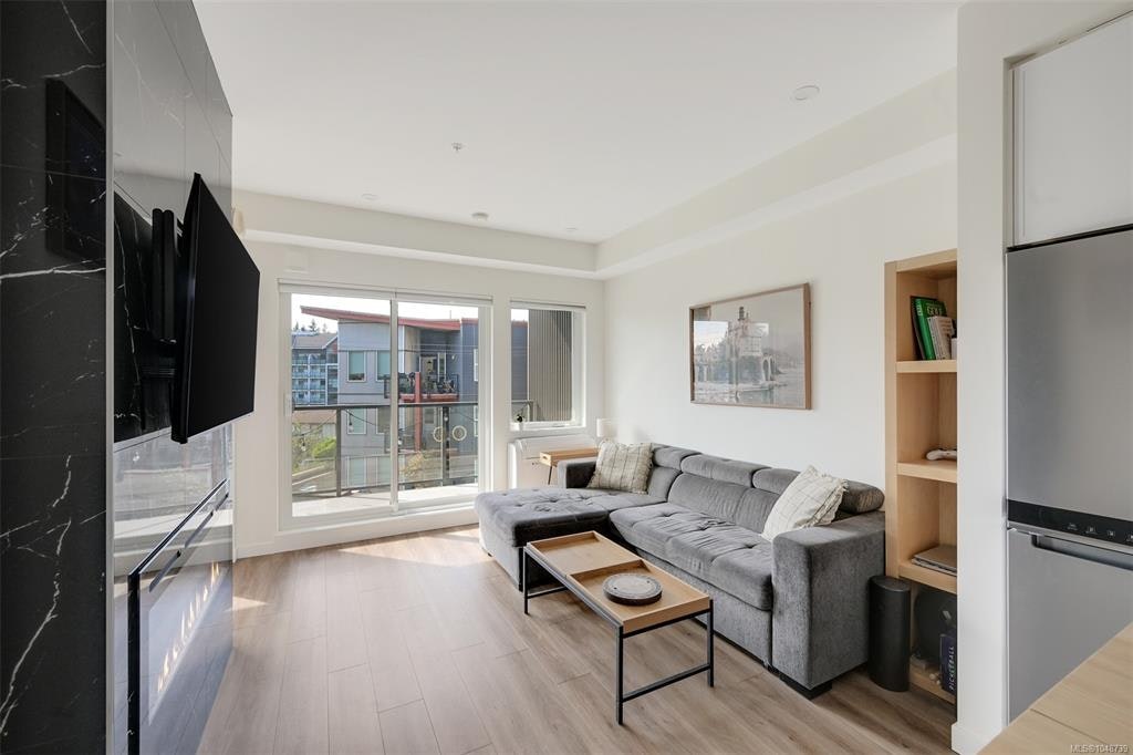 407-654 Granderson Road - 3