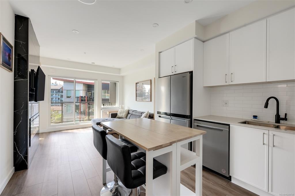 407-654 Granderson Road - 2