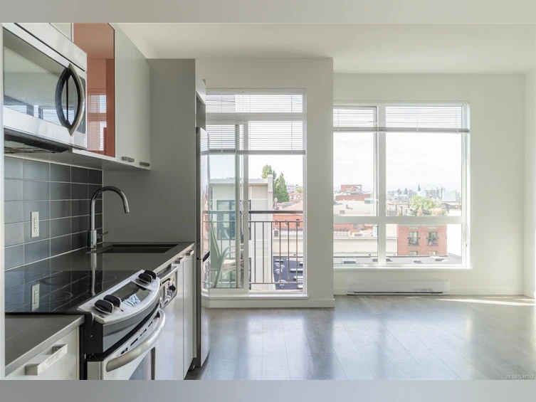 510-517 Fisgard Street, Victoria, BC, V8W 0C5 - 5