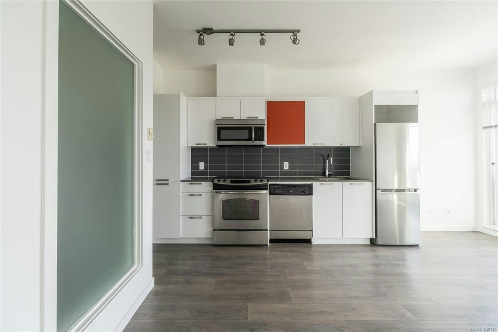 510-517 Fisgard Street - 4