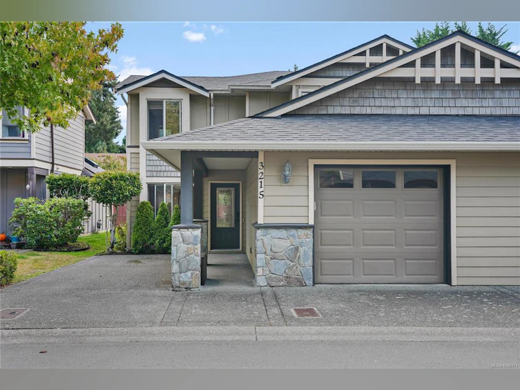3215 Ernhill Place, Langford, BC, V9C 3N8