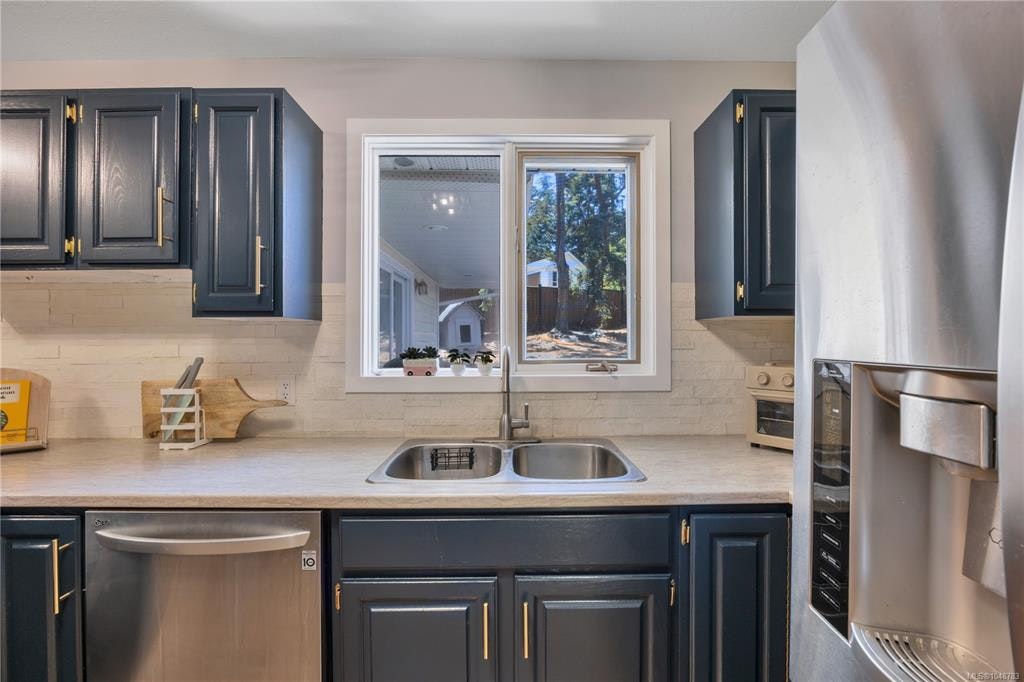 7487 Forest Turn Way, Nanaimo, BC, V0R 2H0 - 13