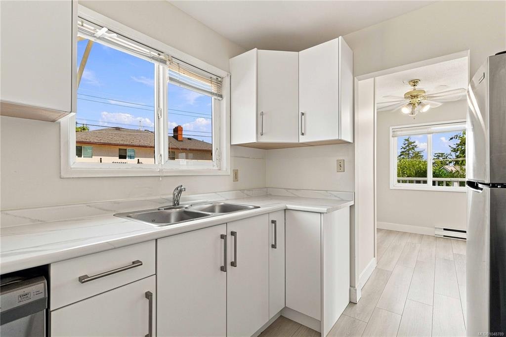 2940 Cedar Hill Road, Victoria, BC, V8T 3H9