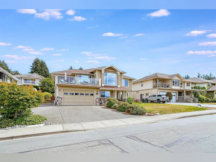 6315 Central Saanich Road, Central Saanich, BC, V8Z 5T8 - 5