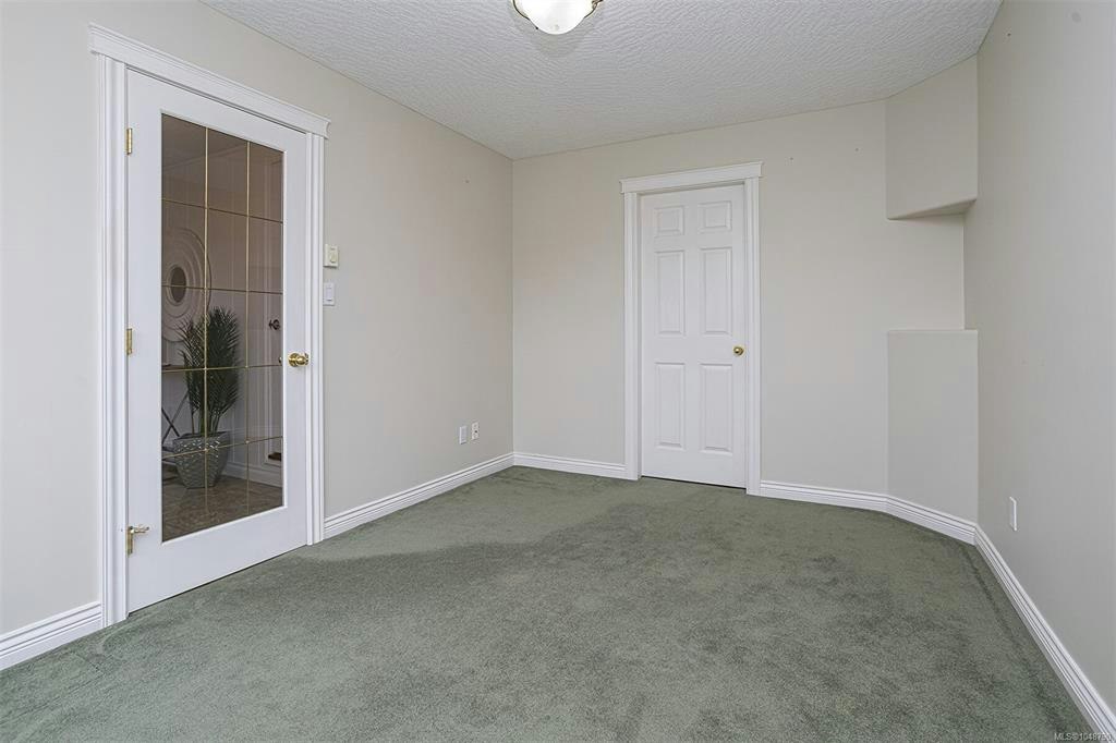 6315 Central Saanich Road, Central Saanich, BC, V8Z 5T8 - 39