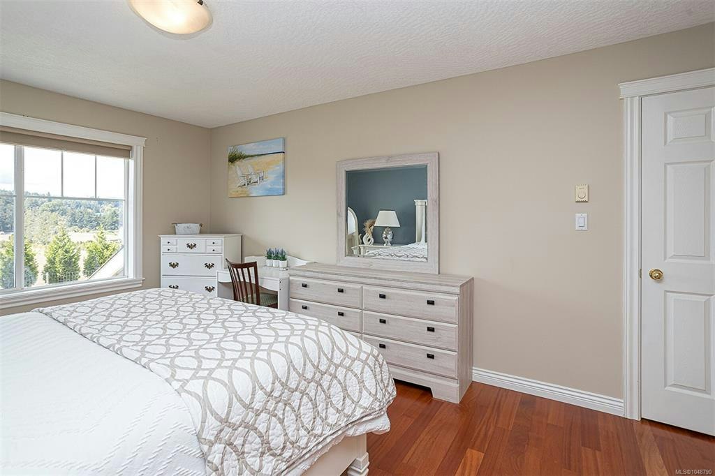 6315 Central Saanich Road, Central Saanich, BC, V8Z 5T8 - 25
