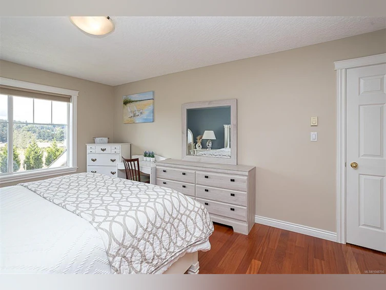 6315 Central Saanich Road, Central Saanich, BC, V8Z 5T8 - 25