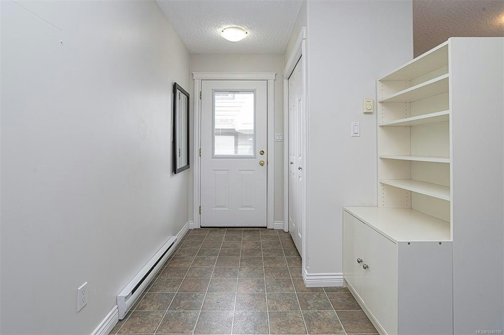 6315 Central Saanich Road, Central Saanich, BC, V8Z 5T8 - 40