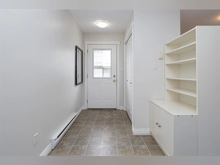 6315 Central Saanich Road, Central Saanich, BC, V8Z 5T8 - 40
