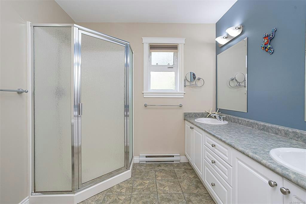 6315 Central Saanich Road, Central Saanich, BC, V8Z 5T8 - 29