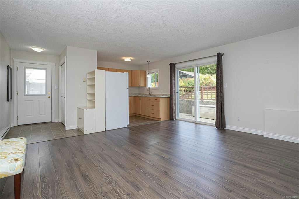 6315 Central Saanich Road, Central Saanich, BC, V8Z 5T8 - 42