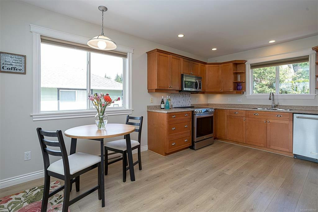 6315 Central Saanich Road, Central Saanich, BC, V8Z 5T8 - 23