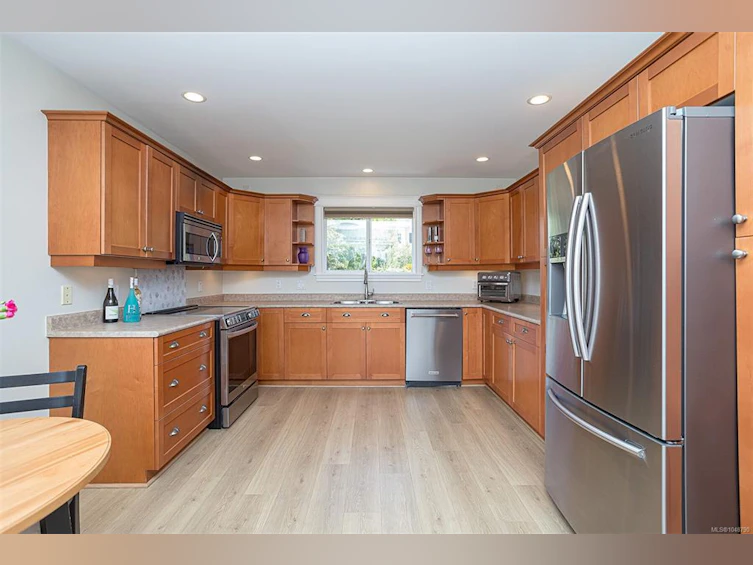6315 Central Saanich Road, Central Saanich, BC, V8Z 5T8 - 19