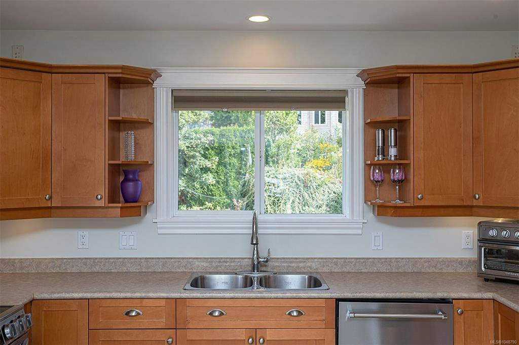 6315 Central Saanich Road, Central Saanich, BC, V8Z 5T8 - 20