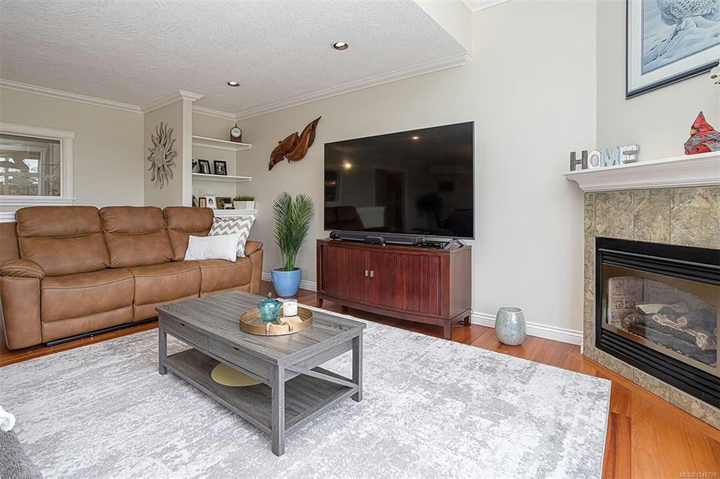 6315 Central Saanich Road, Central Saanich, BC, V8Z 5T8 - 10