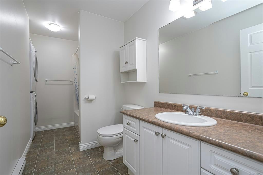 6315 Central Saanich Road, Central Saanich, BC, V8Z 5T8 - 45