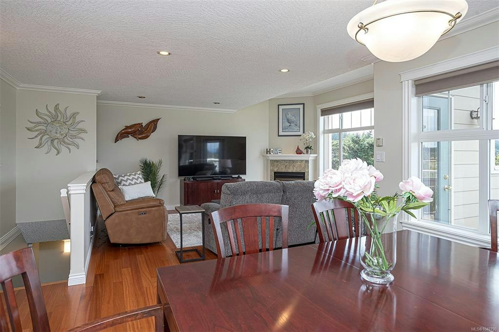 6315 Central Saanich Road, Central Saanich, BC, V8Z 5T8 - 12
