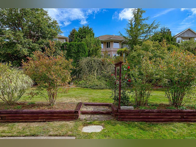 6315 Central Saanich Road, Central Saanich, BC, V8Z 5T8 - 56