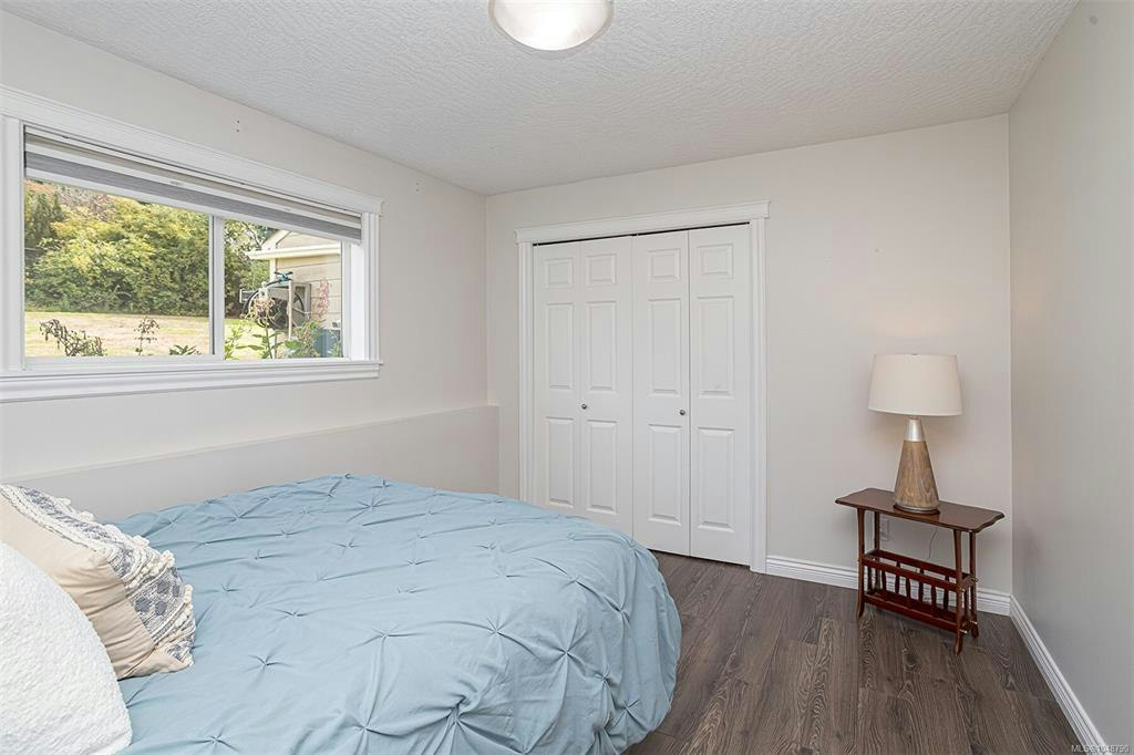 6315 Central Saanich Road, Central Saanich, BC, V8Z 5T8 - 32