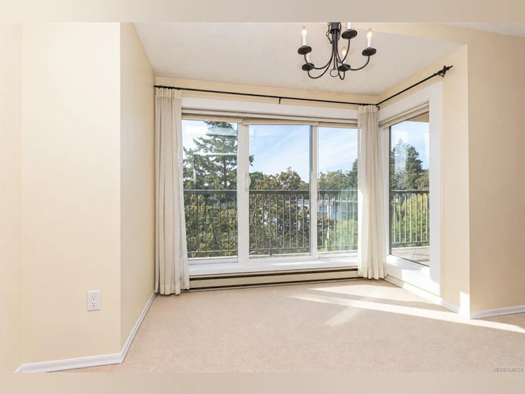 404-4030 Quadra Street, Saanich, BC, V8X 1K2 - 6