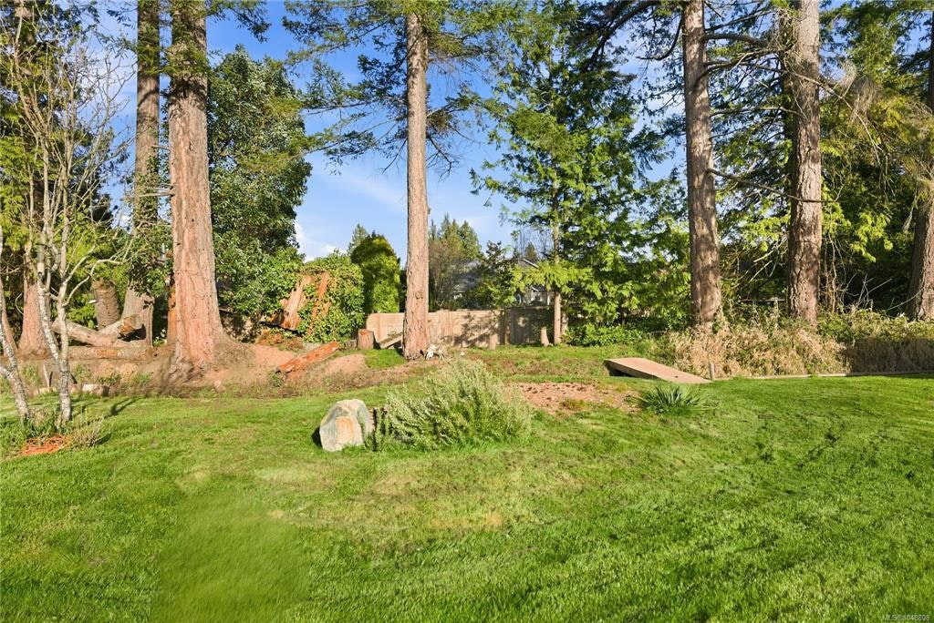 575 Johnstone Road - 2