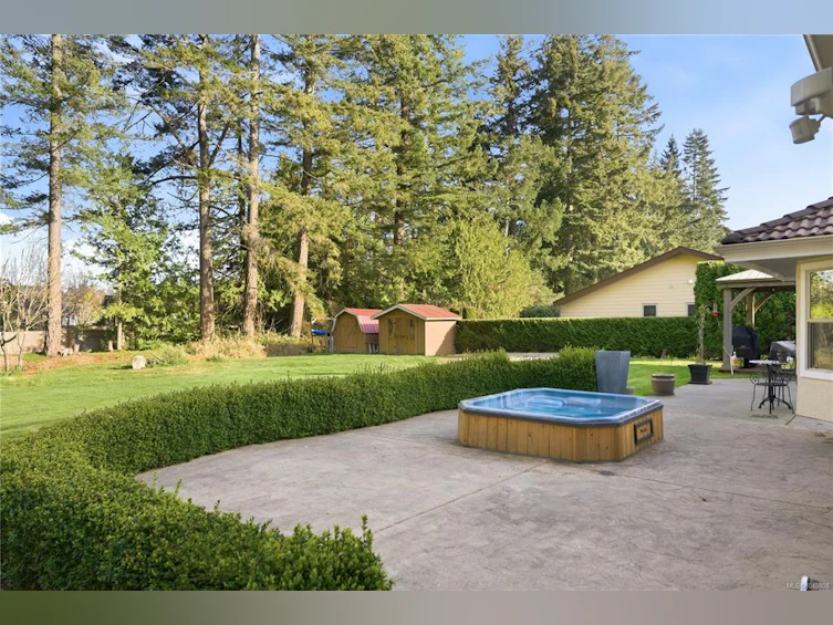575 Johnstone Road, French Creek, BC, V9P 2A5 - 49