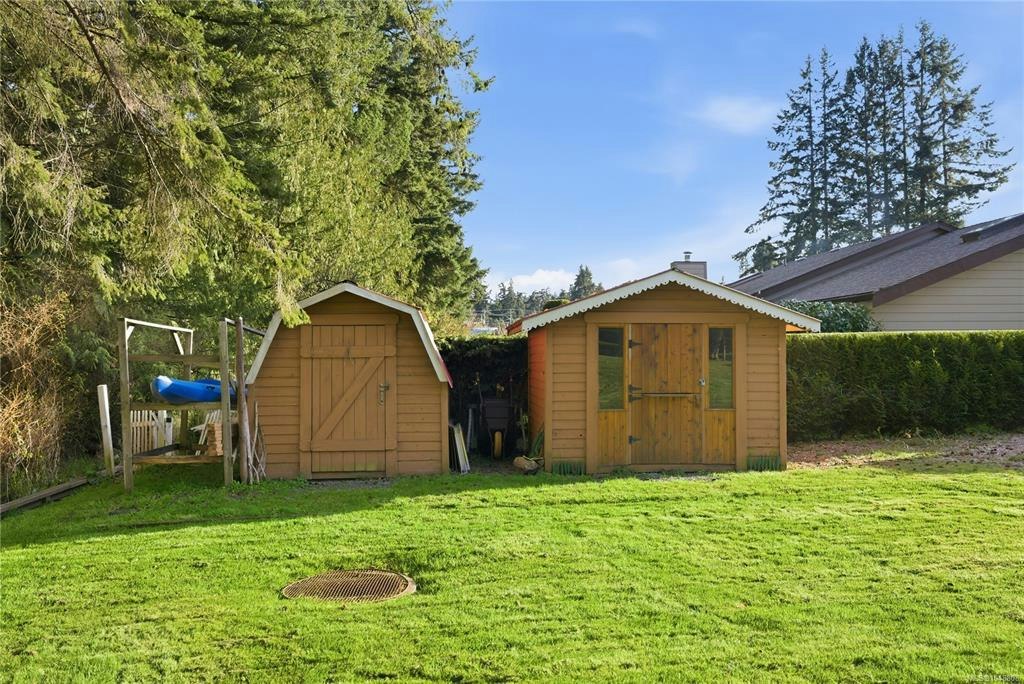 575 Johnstone Road, French Creek, BC, V9P 2A5 - 50